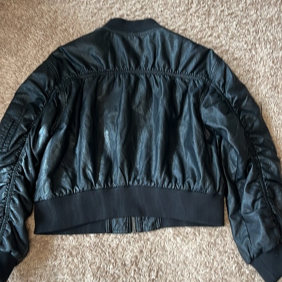 Free People Snap Out of It Vegan Leather Bomber Jacket XS - Picture 8 of 11